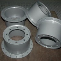 Productor de accesorios para tractores, ruedas para máquinas agrícolas, Polonia