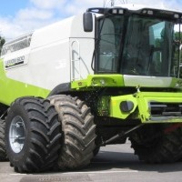 Productor de accesorios para tractores, ruedas para máquinas agrícolas, Polonia